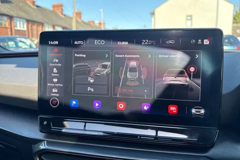 38 of 51 for CUPRA Leon 1.4 eHybrid 12.8kWh VZ2 Design Edition DSG Euro 6 (s/s) 5dr