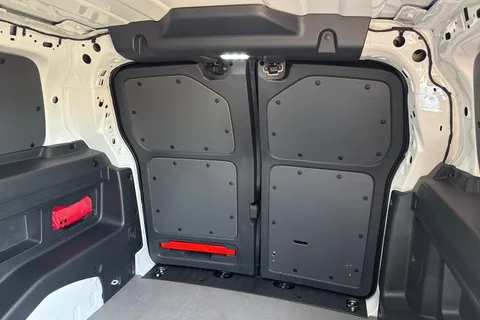 KY74REU Volkswagen Id. Buzz Cargo 210kW Commerce 79kWh Auto Thumbnail #20