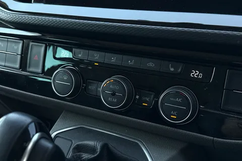 EX72LGO Volkswagen California 2.0 TDI Ocean 204 4dr 4MOTION DSG Thumbnail #23