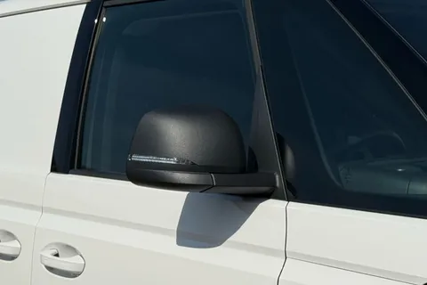 KY74REU Volkswagen Id. Buzz Cargo 210kW Commerce 79kWh Auto Thumbnail #28