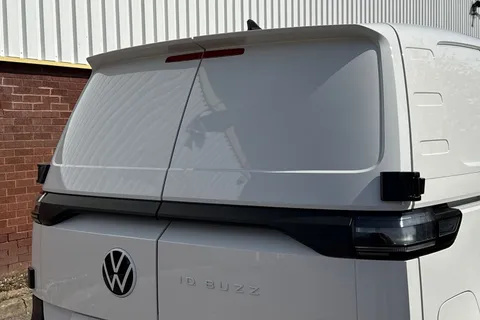 KY74REU Volkswagen Id. Buzz Cargo 210kW Commerce 79kWh Auto Thumbnail #35