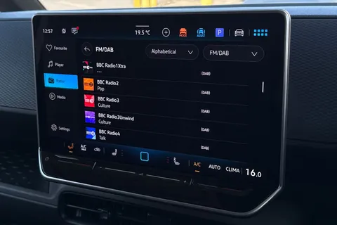 KY74REU Volkswagen Id. Buzz Cargo 210kW Commerce 79kWh Auto Thumbnail #62