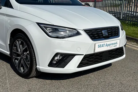 9 of 39 for SEAT Ibiza 1.0 TSI XCELLENCE Euro 6 (s/s) 5dr