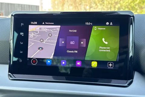 17 of 39 for SEAT Ibiza 1.0 TSI XCELLENCE Euro 6 (s/s) 5dr