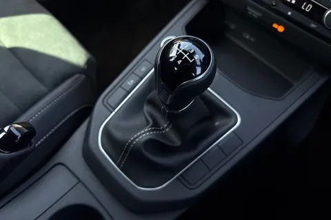 23 of 39 for SEAT Ibiza 1.0 TSI XCELLENCE Euro 6 (s/s) 5dr