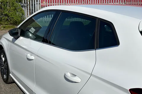 25 of 39 for SEAT Ibiza 1.0 TSI XCELLENCE Euro 6 (s/s) 5dr