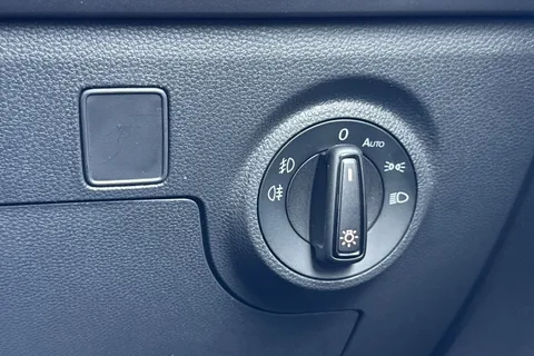 33 of 39 for SEAT Ibiza 1.0 TSI XCELLENCE Euro 6 (s/s) 5dr