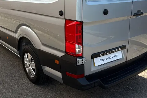 BV25SKF Volkswagen Crafter 2.0 TDI 140PS Commerce Plus High Roof Van Thumbnail #8