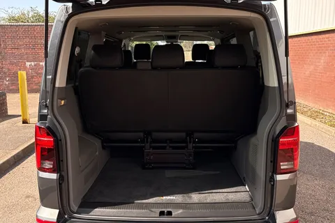 PN24VLE Volkswagen Transporter Shuttle 2.0 TDI 204PS SE Minibus DSG-ABT Sportsline Special Build Thumbnail #8