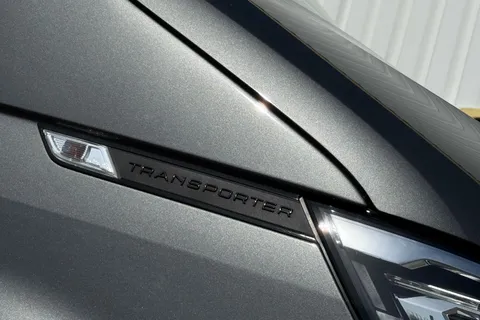 PN24VLE Volkswagen Transporter Shuttle 2.0 TDI 204PS SE Minibus DSG-ABT Sportsline Special Build Thumbnail #29