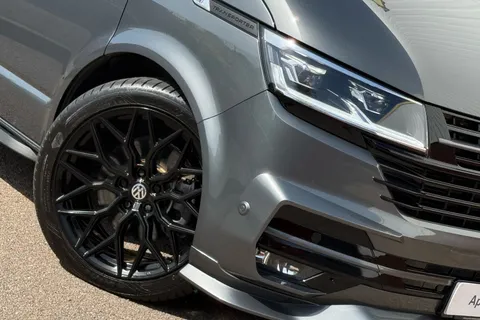 PN24VLE Volkswagen Transporter Shuttle 2.0 TDI 204PS SE Minibus DSG-ABT Sportsline Special Build Thumbnail #31