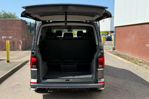 PN24VLE Volkswagen Transporter Shuttle 2.0 TDI 204PS SE Minibus DSG-ABT Sportsline Special Build Thumbnail #39