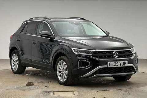 GL25YJP Volkswagen T-Roc 1.5 TSI Match 5dr DSG ⭐ Rear view camera, `Keyless Access`,  Rear tinted gl Thumbnail #2