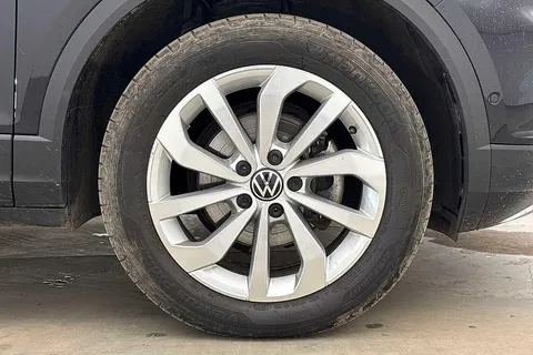 GL25YJP Volkswagen T-Roc 1.5 TSI Match 5dr DSG ⭐ Rear view camera, `Keyless Access`,  Rear tinted gl Thumbnail #7