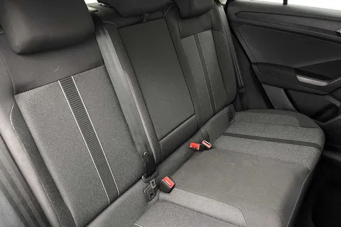 GL25YJP Volkswagen T-Roc 1.5 TSI Match 5dr DSG ⭐ Rear view camera, `Keyless Access`,  Rear tinted gl Thumbnail #11