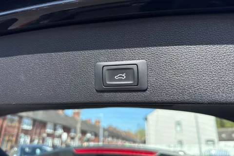 DX73XKA Audi Q2 1.0 TFSI 30 Sport Euro 6 (s/s) 5dr Thumbnail #26