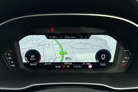 YG23VGE Audi Q3 S line 40 TFSI quattro 190 PS S tronic Thumbnail #37