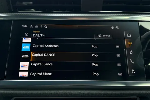 YG23VGE Audi Q3 S line 40 TFSI quattro 190 PS S tronic Thumbnail #41