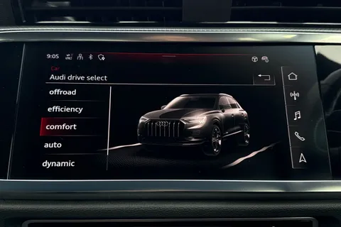 YG23VGE Audi Q3 S line 40 TFSI quattro 190 PS S tronic Thumbnail #43