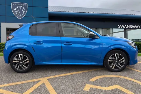 DE73PZZ PEUGEOT 208 1.2 PureTech Allure Premium + Euro 6 (s/s) 5dr Thumbnail #4