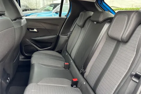 DE73PZZ PEUGEOT 208 1.2 PureTech Allure Premium + Euro 6 (s/s) 5dr Thumbnail #19