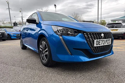 DE73PZZ PEUGEOT 208 1.2 PureTech Allure Premium + Euro 6 (s/s) 5dr Thumbnail #26