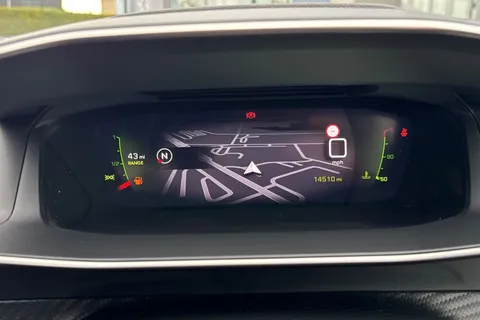 DE73PZZ PEUGEOT 208 1.2 PureTech Allure Premium + Euro 6 (s/s) 5dr Thumbnail #39