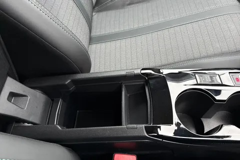 DE73PZZ PEUGEOT 208 1.2 PureTech Allure Premium + Euro 6 (s/s) 5dr Thumbnail #42