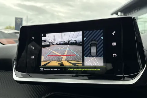 DE73PZZ PEUGEOT 208 1.2 PureTech Allure Premium + Euro 6 (s/s) 5dr Thumbnail #51