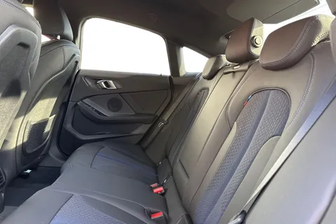 EU74UBT BMW 2 Series Gran Coupe 1.5 218i M Sport DCT Euro 6 (s/s) 4dr Thumbnail #19