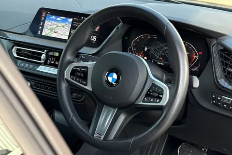 EU74UBT BMW 2 Series Gran Coupe 1.5 218i M Sport DCT Euro 6 (s/s) 4dr Thumbnail #35