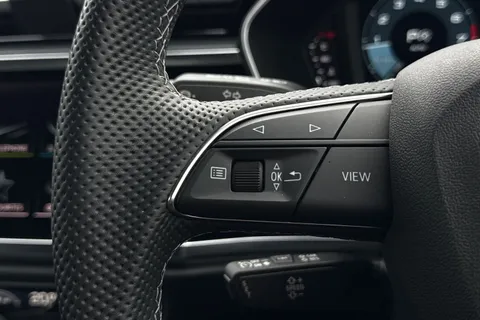 PN74KBP Audi Q3 S line 35 TFSI  150 PS S tronic Thumbnail #37
