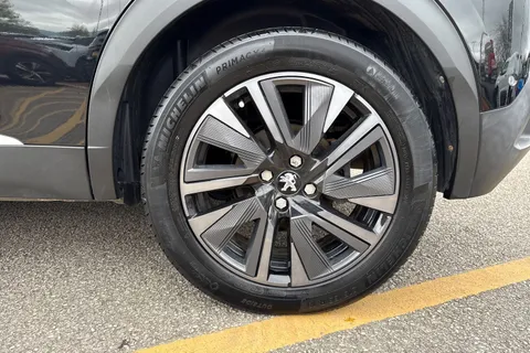 AK71RJX PEUGEOT e-2008 50kWh GT Premium Auto 5dr Thumbnail #13