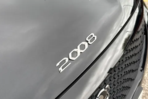 AK71RJX PEUGEOT e-2008 50kWh GT Premium Auto 5dr Thumbnail #26