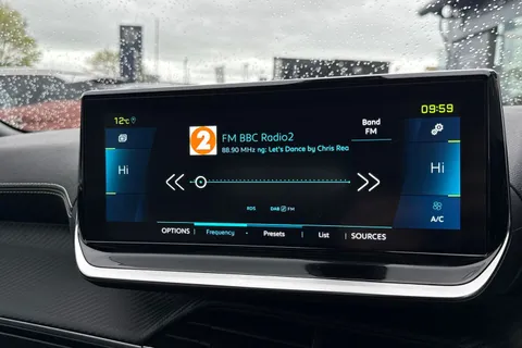 AK71RJX PEUGEOT e-2008 50kWh GT Premium Auto 5dr Thumbnail #51