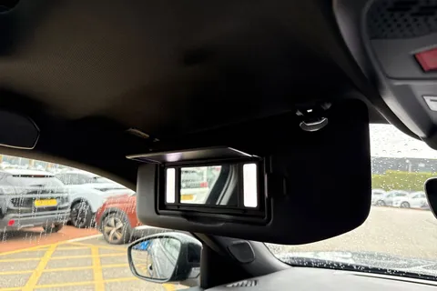 AK71RJX PEUGEOT e-2008 50kWh GT Premium Auto 5dr Thumbnail #57