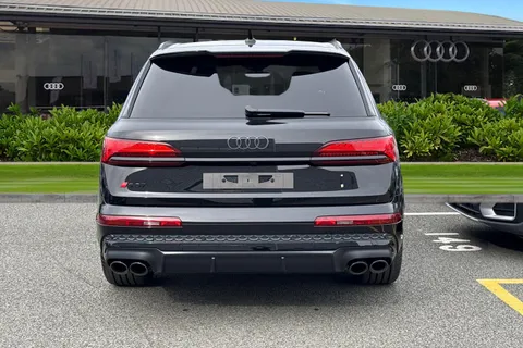 Audi SQ7 4.0 TFSI V8 Black Edition Tiptronic quattro Euro 6 (s/s) 5dr Thumbnail #5