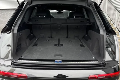 Audi SQ7 4.0 TFSI V8 Black Edition Tiptronic quattro Euro 6 (s/s) 5dr Thumbnail #7