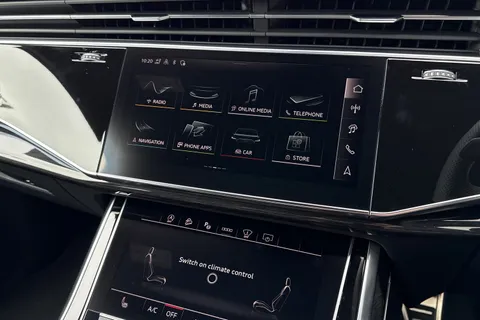 Audi SQ7 4.0 TFSI V8 Black Edition Tiptronic quattro Euro 6 (s/s) 5dr Thumbnail #26