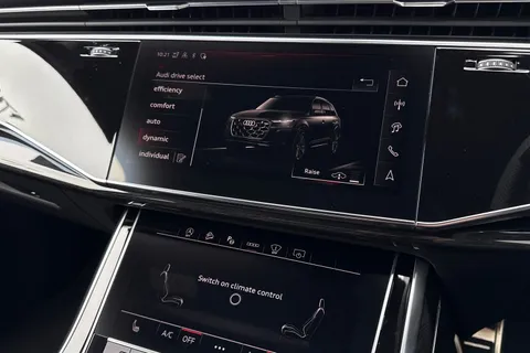 Audi SQ7 4.0 TFSI V8 Black Edition Tiptronic quattro Euro 6 (s/s) 5dr Thumbnail #29