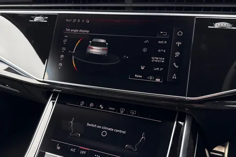 Audi SQ7 4.0 TFSI V8 Black Edition Tiptronic quattro Euro 6 (s/s) 5dr Thumbnail #32
