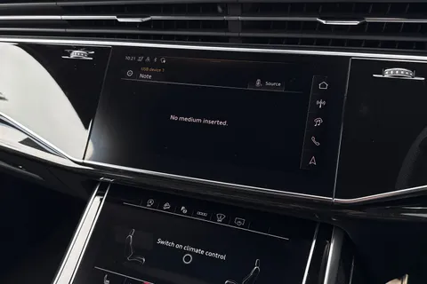 Audi SQ7 4.0 TFSI V8 Black Edition Tiptronic quattro Euro 6 (s/s) 5dr Thumbnail #35