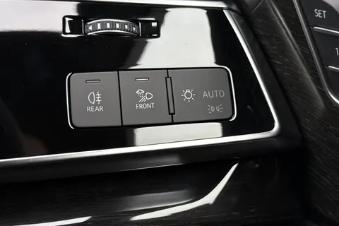 Audi SQ7 4.0 TFSI V8 Black Edition Tiptronic quattro Euro 6 (s/s) 5dr Thumbnail #54