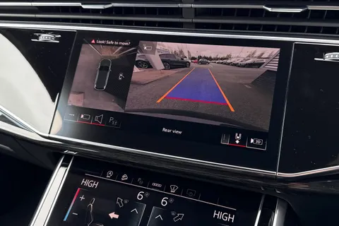 Audi SQ7 4.0 TFSI V8 Black Edition Tiptronic quattro Euro 6 (s/s) 5dr Thumbnail #59