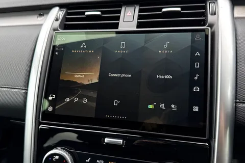 DV75XLG Land Rover Discovery 3.0 D350 Dynamic HSE 5dr Thumbnail #12