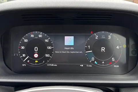 DV75XLG Land Rover Discovery 3.0 D350 Dynamic HSE 5dr Thumbnail #17