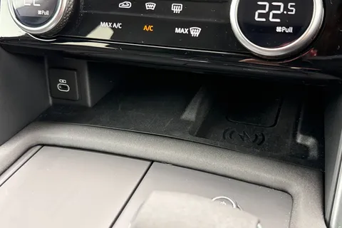 DV75XLG Land Rover Discovery 3.0 D350 Dynamic HSE 5dr Thumbnail #37