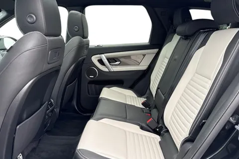 DN75WBG Land Rover Discovery Sport 2.0 D200 Metropolitan 5dr Thumbnail #5