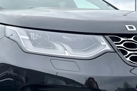 DN75WBG Land Rover Discovery Sport 2.0 D200 Metropolitan 5dr Thumbnail #18