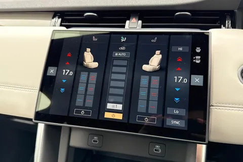 DN75WBG Land Rover Discovery Sport 2.0 D200 Metropolitan 5dr Thumbnail #23